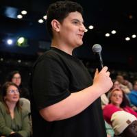 Projection du film "Sage-Homme"