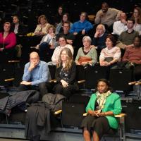 Projection du film "Sage-Homme"