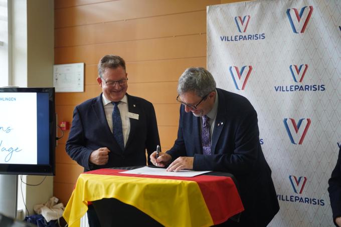 Signature charte 50 ans de jumelage