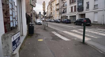 Stationnement rue de Ruzé